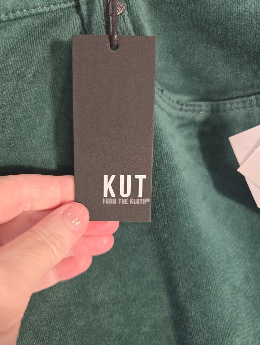 Kut From The Kloth REESE NWT Green Corduroy Raw Hem Fall casual Pants. Ladies 18 - Picture 6 of 13
